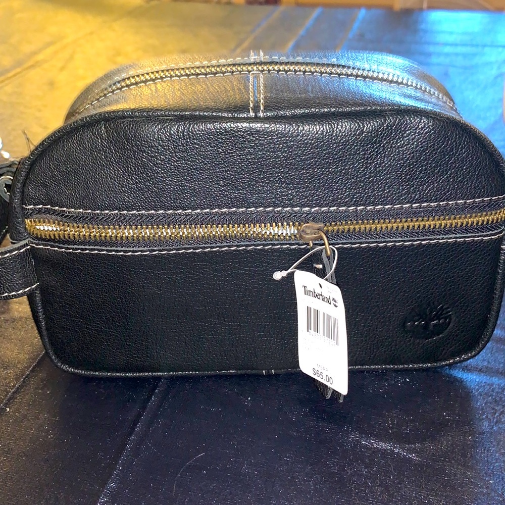 TIMBERLAND men’s travel bag leather NWT BLACK